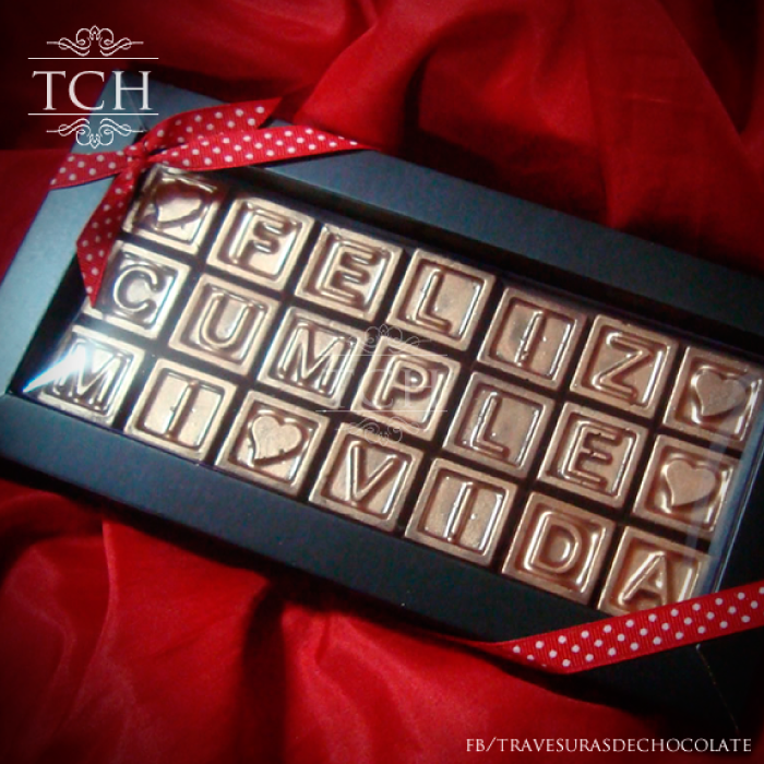 Chocomensaje Especial con Corazones